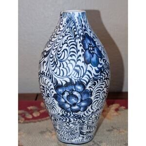 Ashland Blue White Decorative Vase
